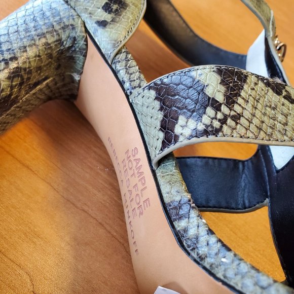 Rebecca Minkoff Kiley Nappa Snake Sabrina Sandals Shoes in Black/Thyme - 7B - Picture 9 of 16